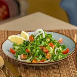 Baladi Salad