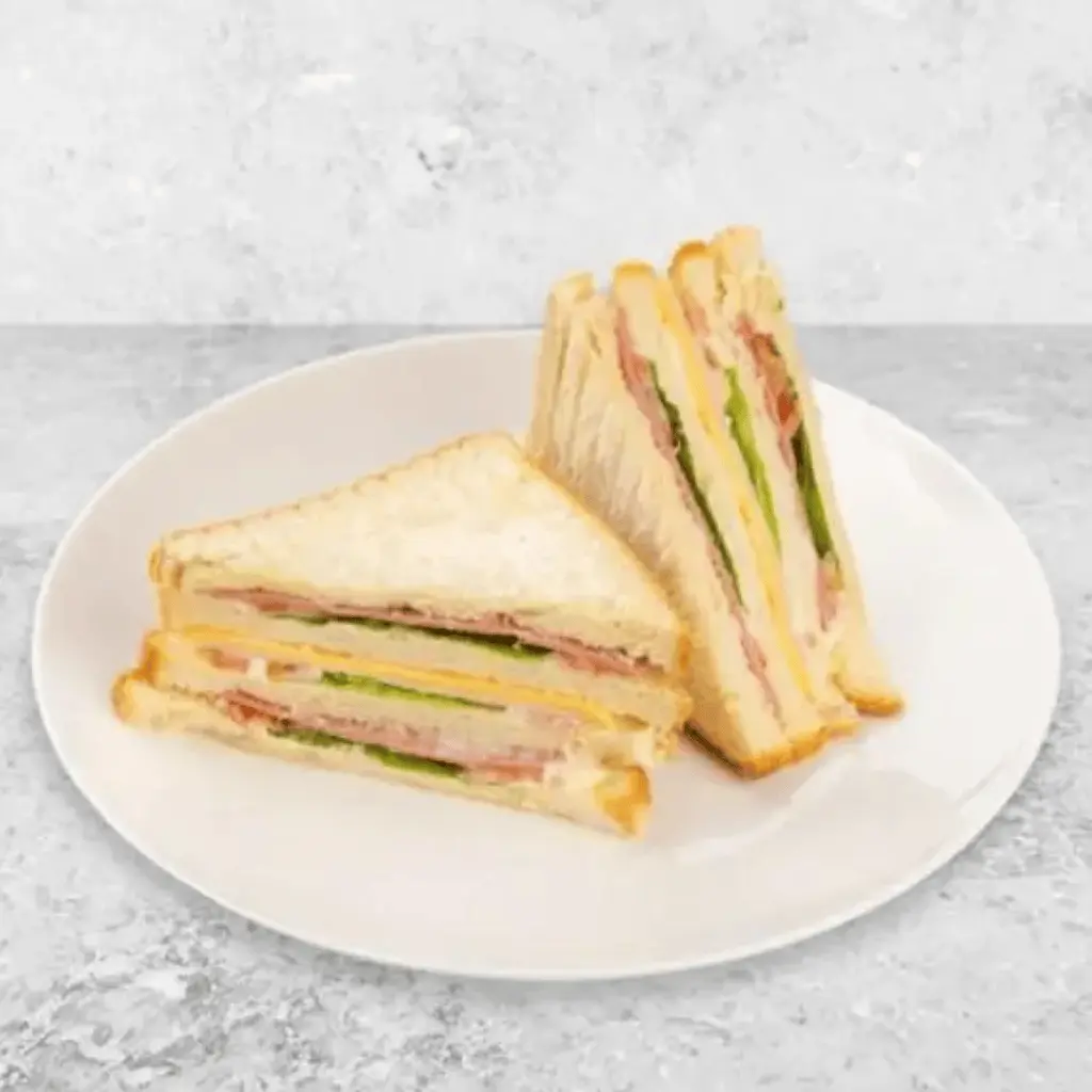 Emirati Club Sandwich