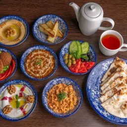 فطور شرقي