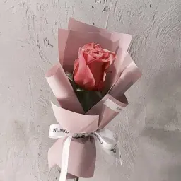 باقة الوردة الواحدة