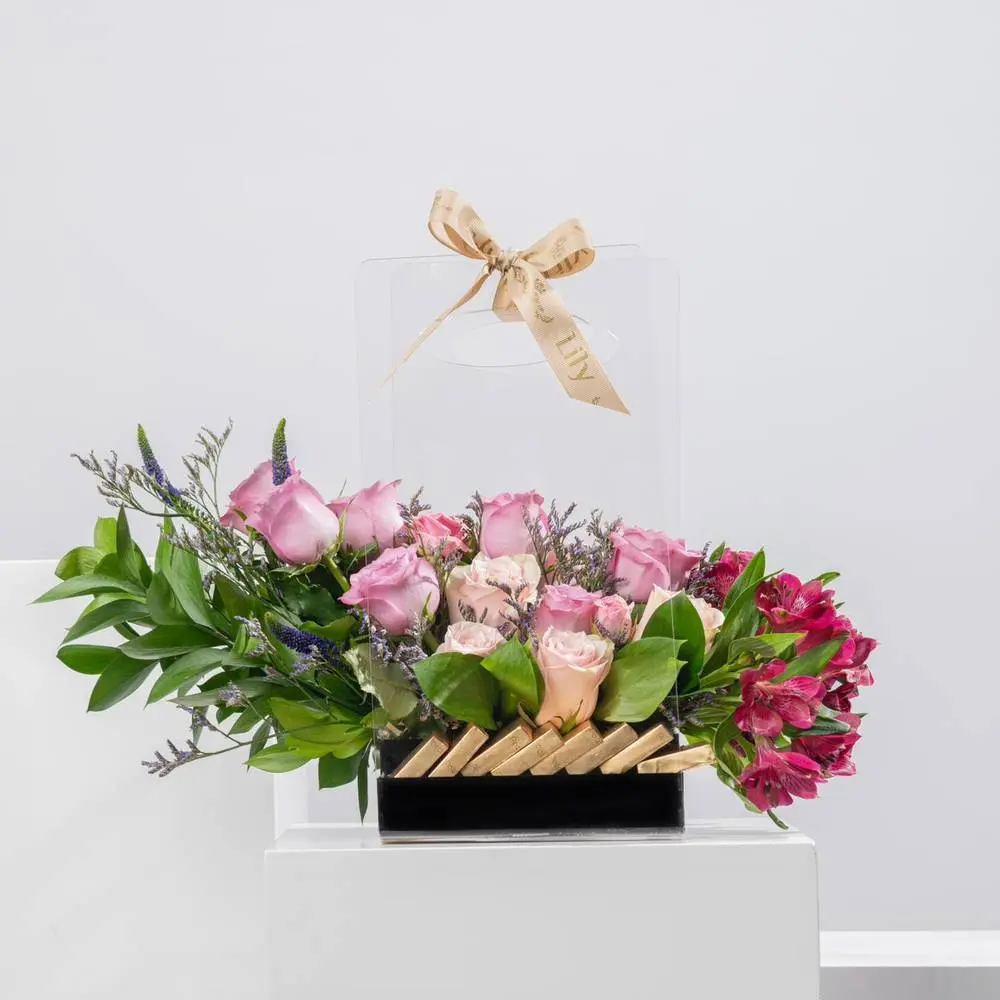 Latafah Bag / Fresh Flowers With Chocolate