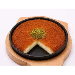 كنافة خشنة قشطة