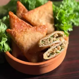 سمبوسة دجاج