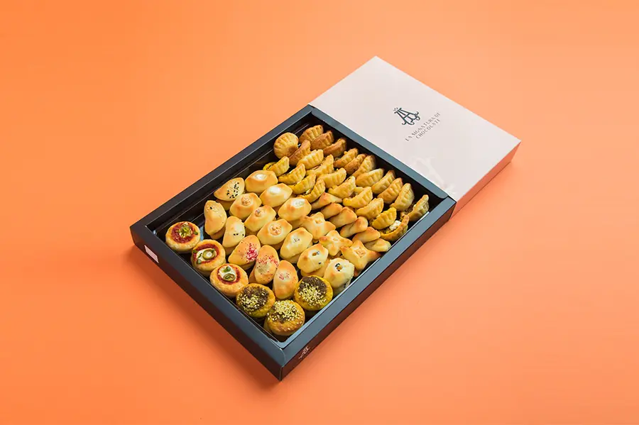 Large Pastry Box