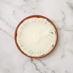 ثومية