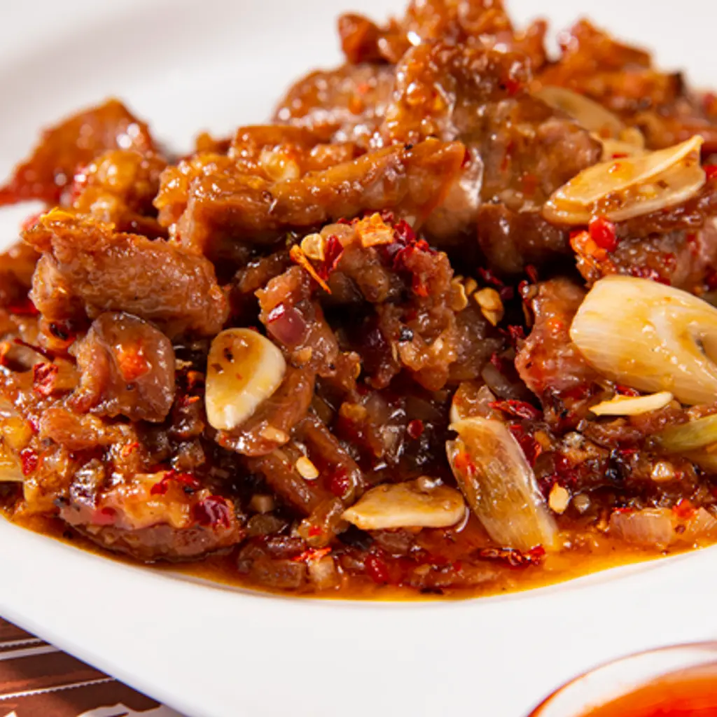 Beef W/ Garlic Sauce