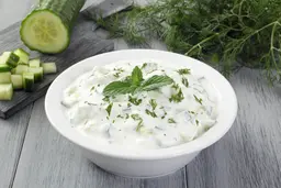 لبن بالخيار