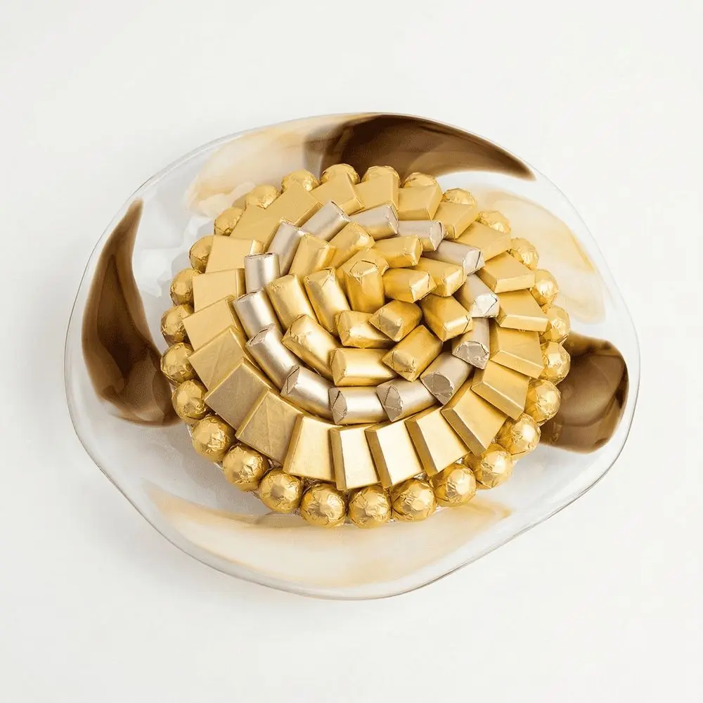 W07 Wavy Glass Plate