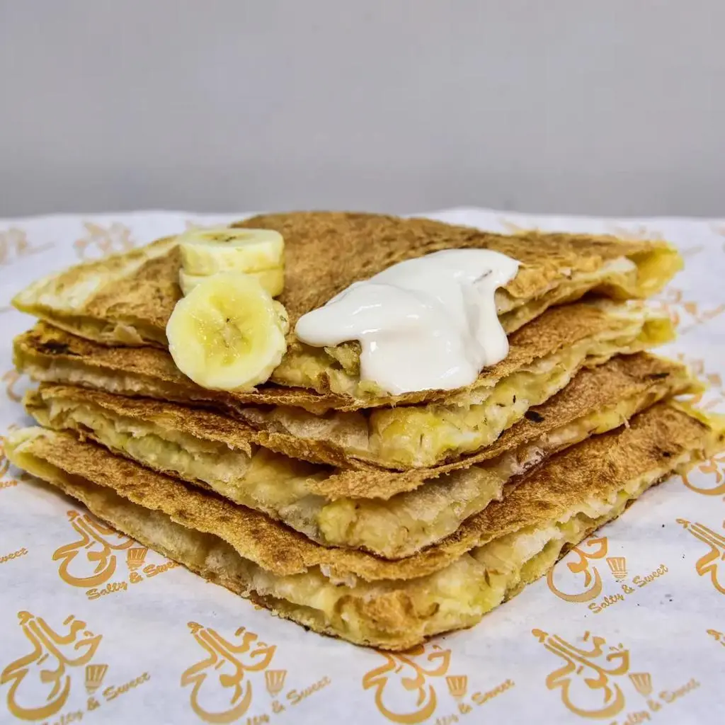 Cream & Banana Mutabbaq
