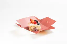 Berrimisu cake