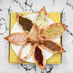 فطائر سورية مشكل
