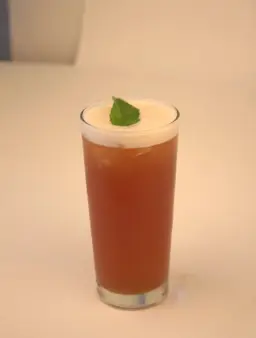 Peach iced tea