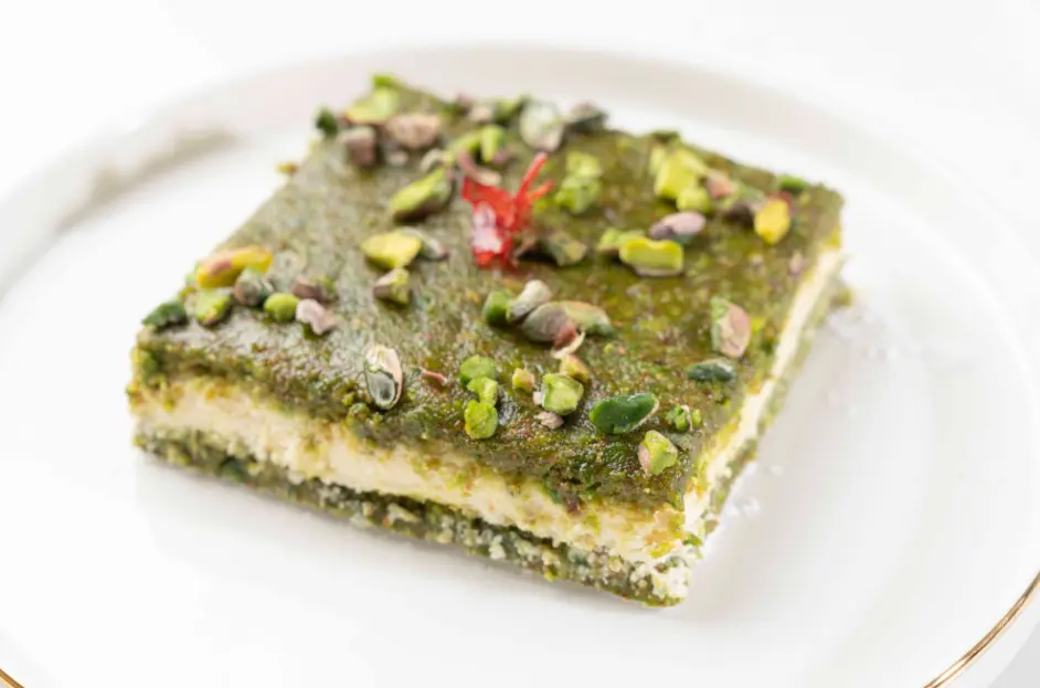 Fustuqiah With Arabic Cream