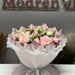 بوكيه ورد طبيعي