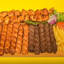 طبق مشاوي مشكل عادي لحم غنم بلدي طازج