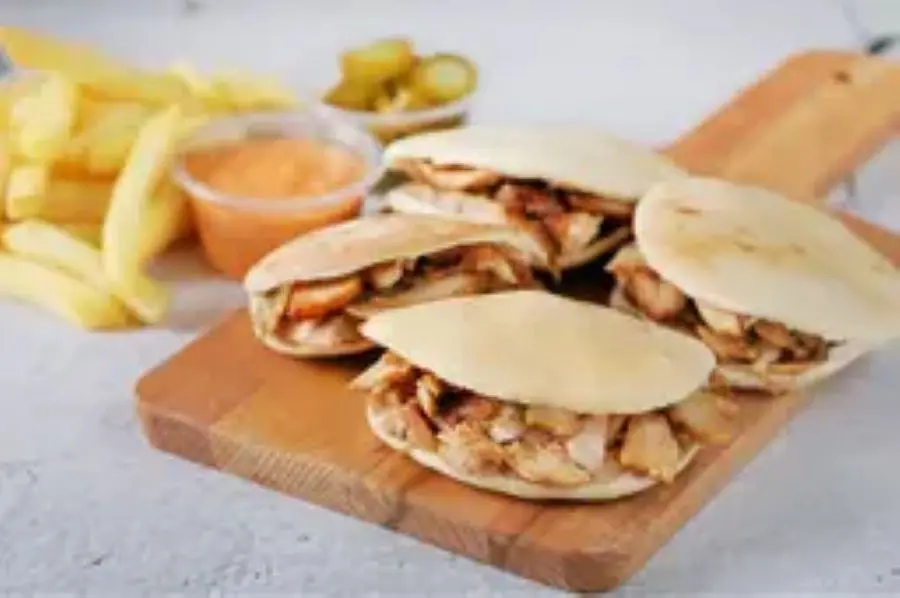 4 pieces mini chicken shawarma