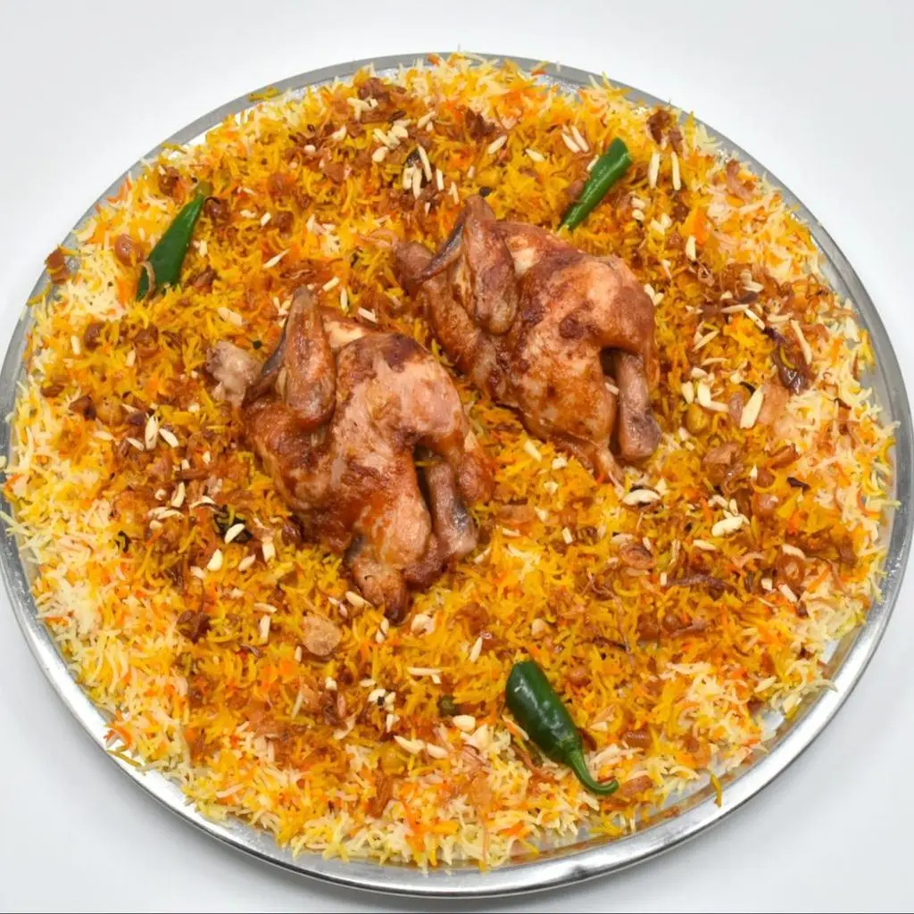 Ouzi with Chicken