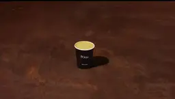 ماتشا اللوز حار