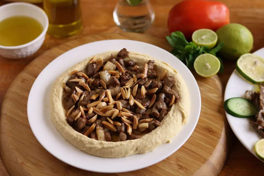 Hummus with Meat (Plate)