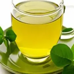 كوب شاي أخضر مكس