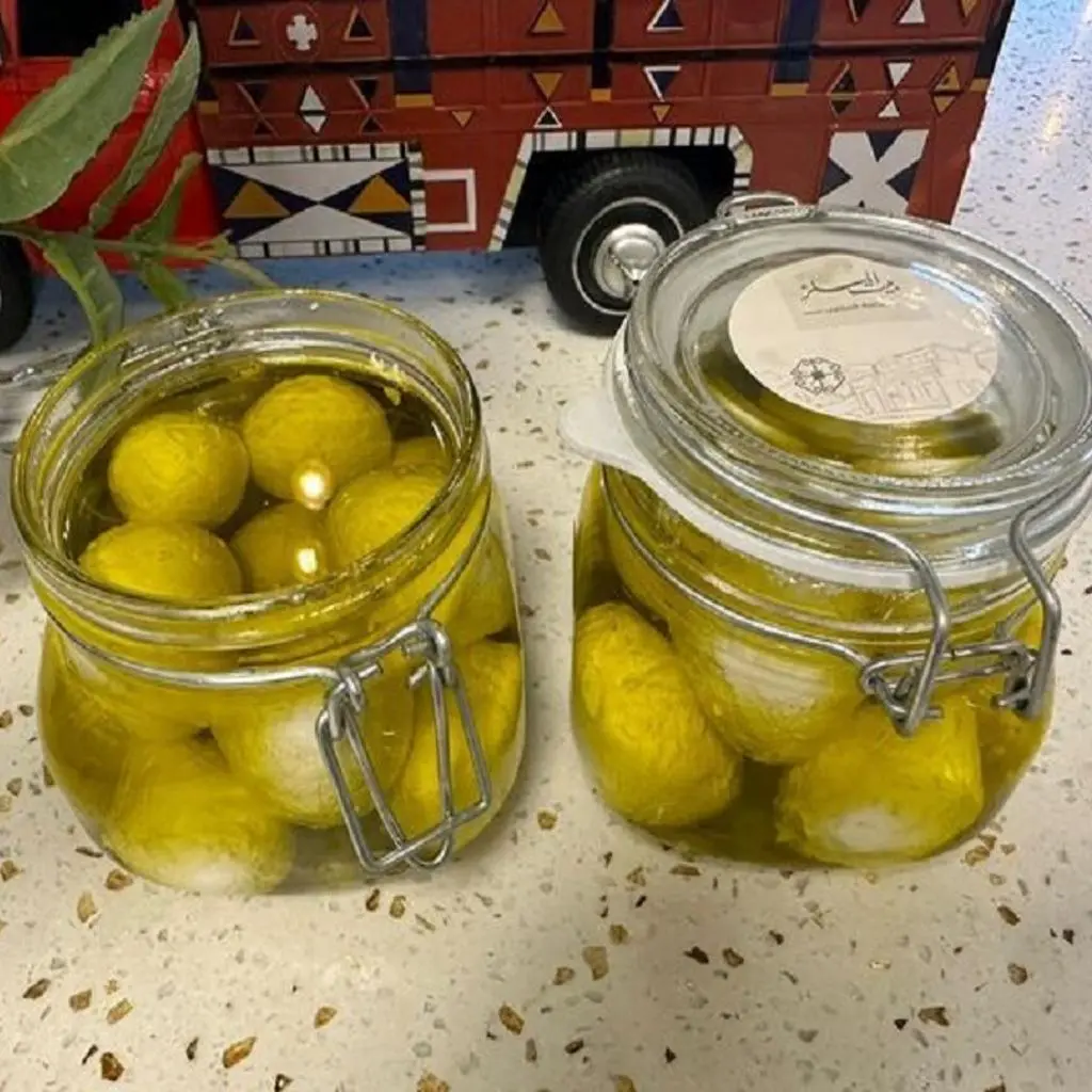 Plain Labnah Balls