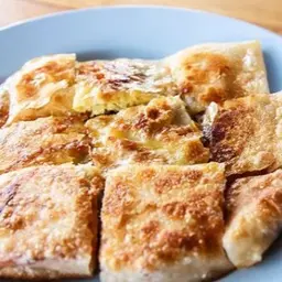 مطبق حلو بالقشطة