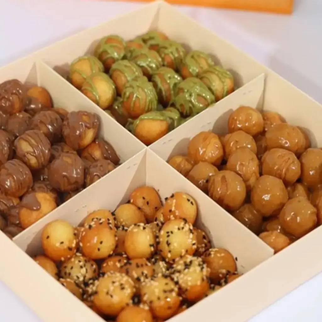 Mix Luqaimat Box