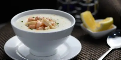 شوربة كريمة البحريات البيضاء