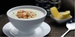 شوربة كريمة البحريات البيضاء