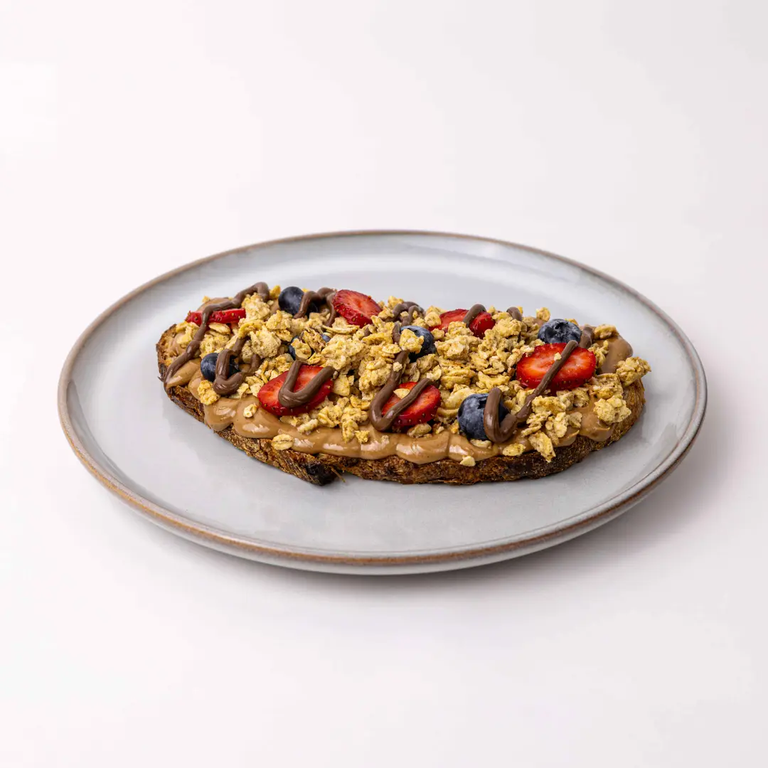 Peanut & Berries Granola Sourdough