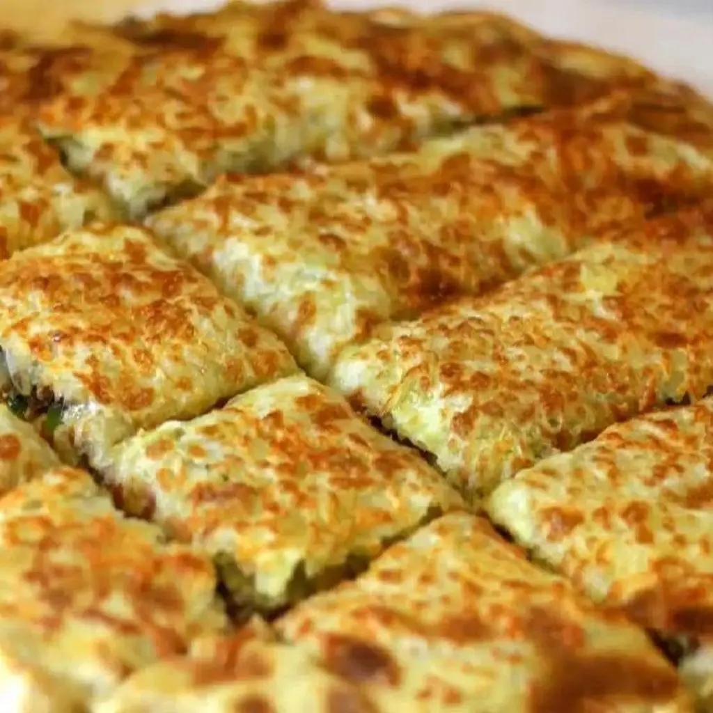 فطيرة تونة اسكندرانى