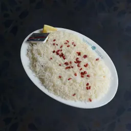 أرز آبيض إيراني مع الزريشك