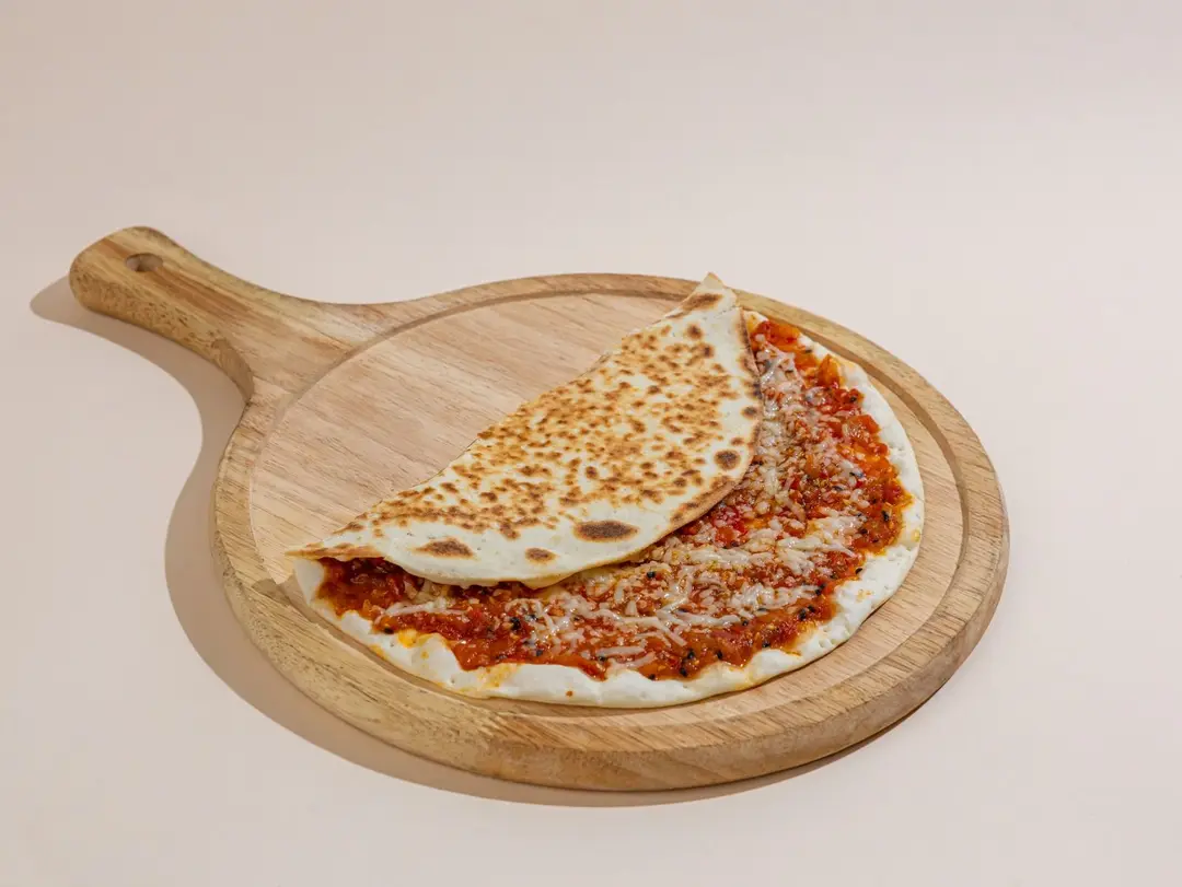 Tomato Muhammara & Cheese Manakish
