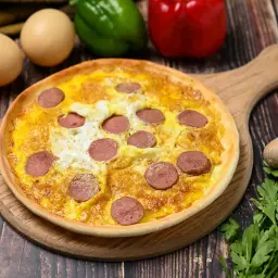 Eggs with Sausage Pie