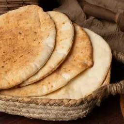 خبز مفرود عادي