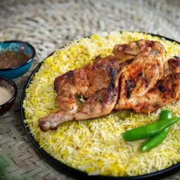 دجاج مظبي مثلوثة