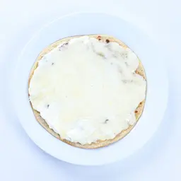 مناقيش جبنة مع لبنة (صاج)