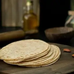 خبز اللوز بالكتان