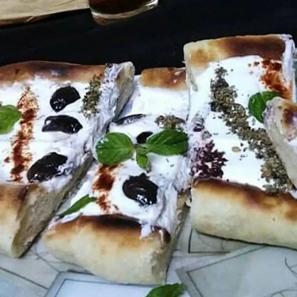 لبنة زيتون