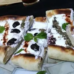 لبنة زيتون