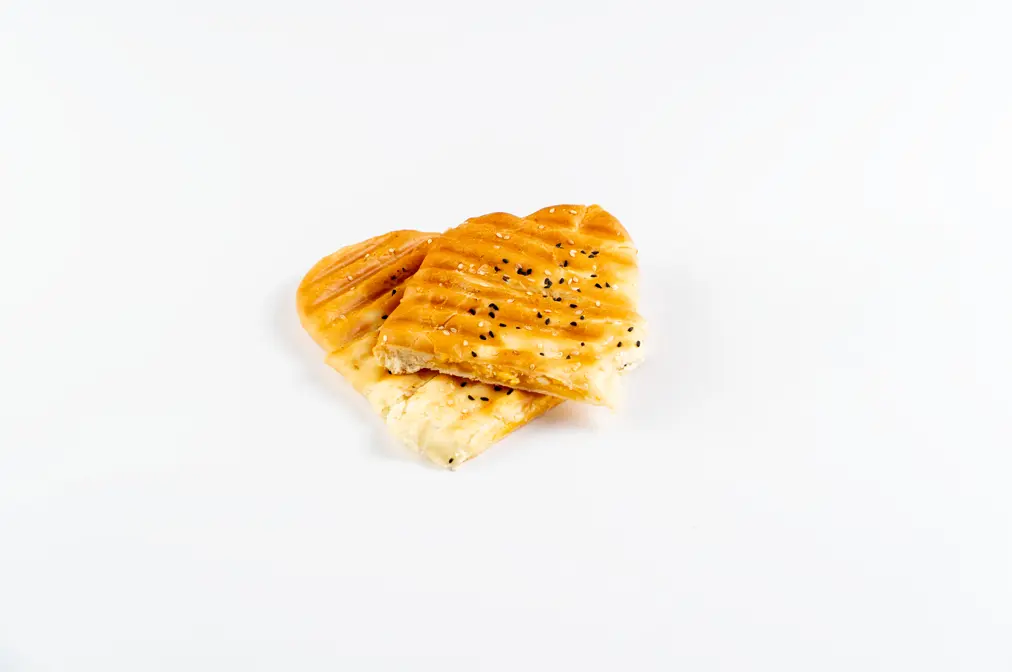 Mixed cheese pie