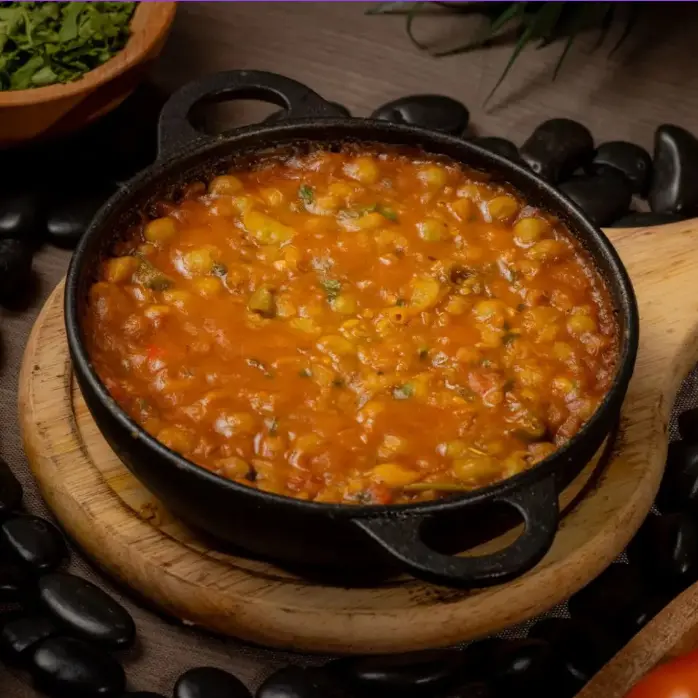 فاصوليا مع التونة