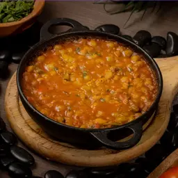 فاصوليا مع التونة