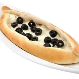 فطيرة لبنة بالزيتون