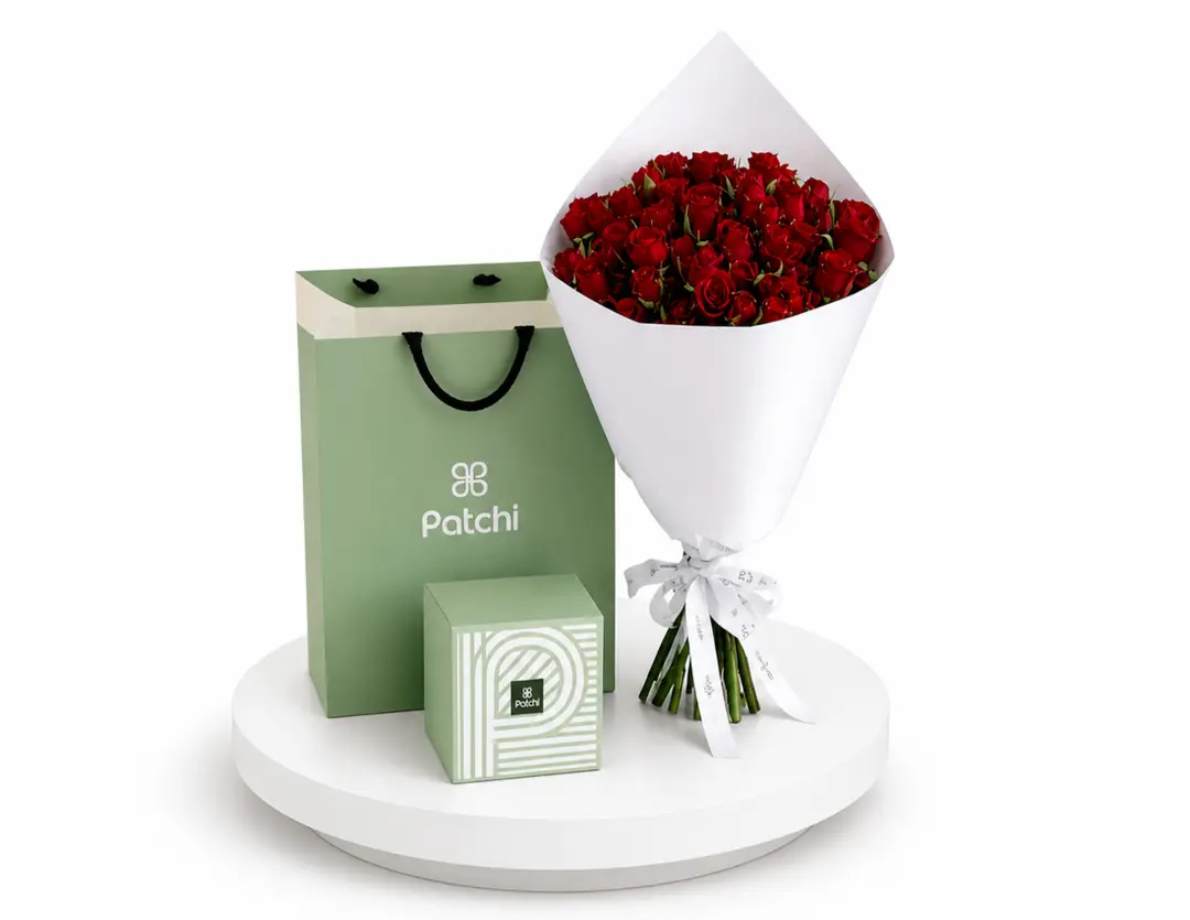 Patchi with bouquet