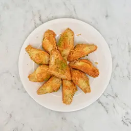 وربات بالقشطة