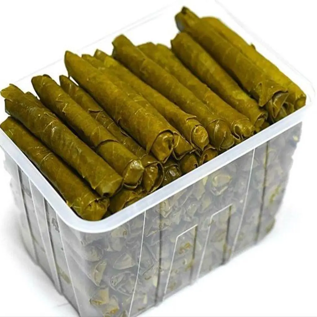 ورق عنب مفرزن