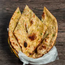نان بالزبدة