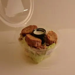 سلطة السيزر