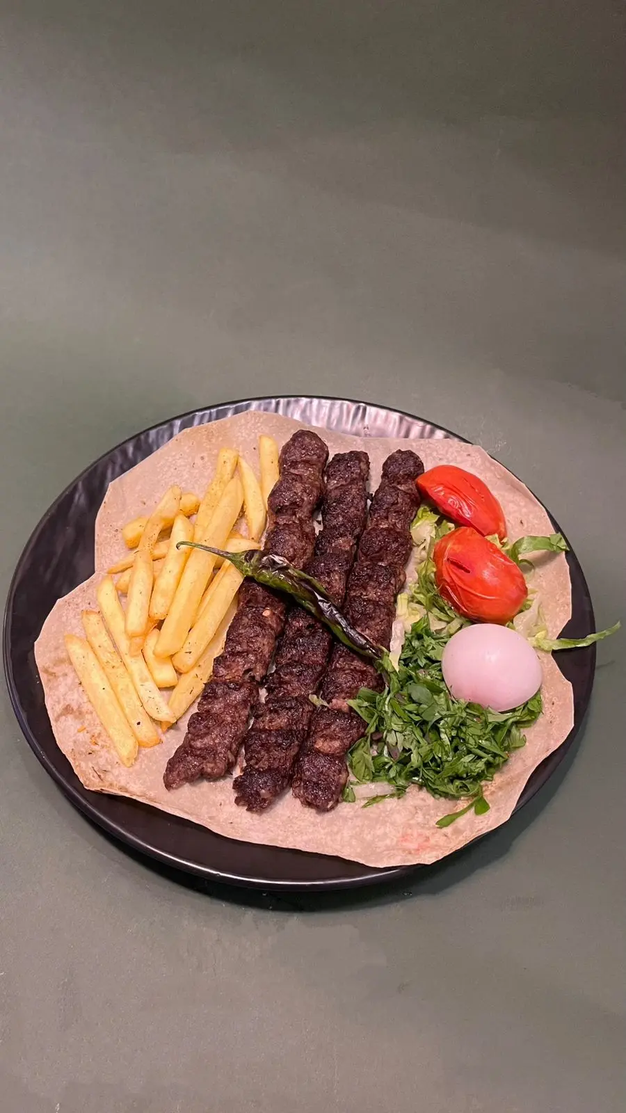 Meat kebab dish